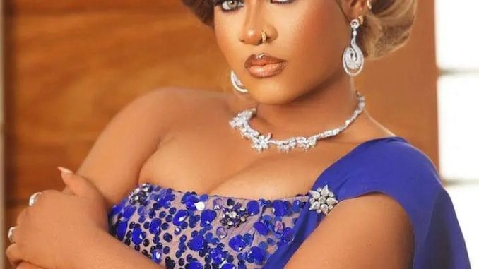 Big Brother Naija’s Phyna Accuses Policeman Of Stealing Her Money