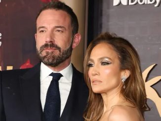 Popular American Singer Jennifer Lopez Files For Divorce From Ben Affleck