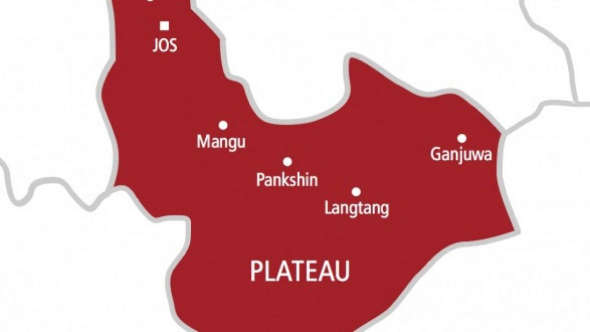 One Killed, Houses Burnt in Violent Land Dispute Clash in Plateau State